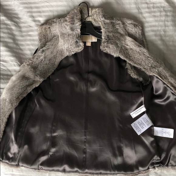 Rabbit fur vest - Picture 3 of 3